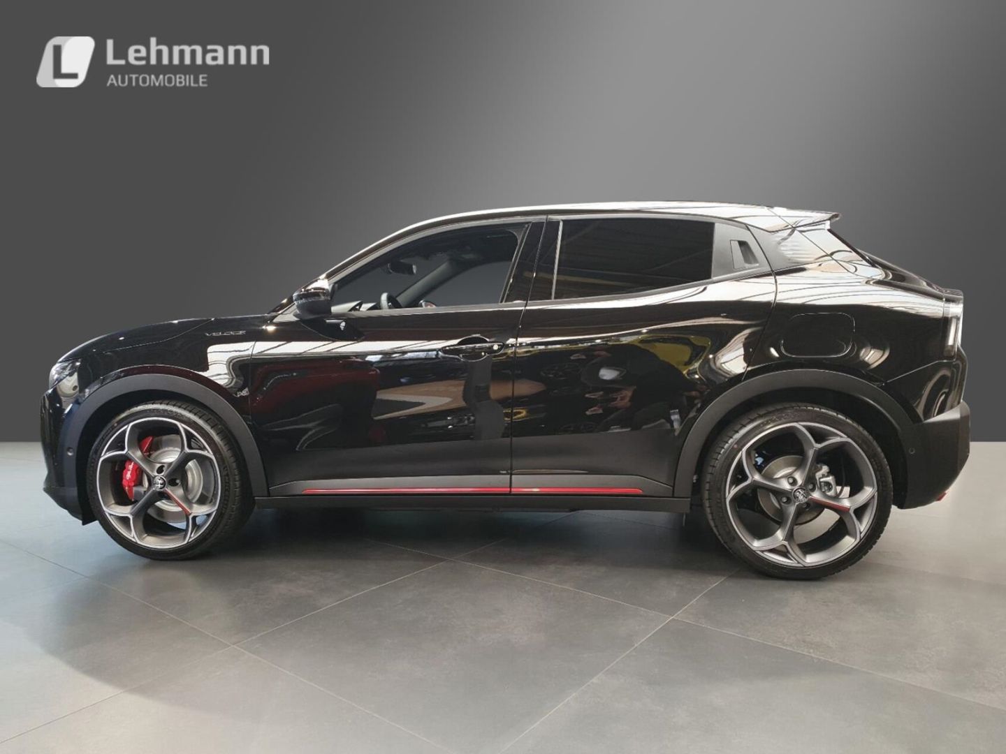 Fahrzeugabbildung Alfa Romeo Junior Elettrica VELOCE  280 PS voll Top Deal