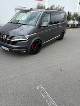 Volkswagen T6.1 Multivan Cruise 4 Motion  AHK 2.0 D - Volkswagen: Multivan Cruise