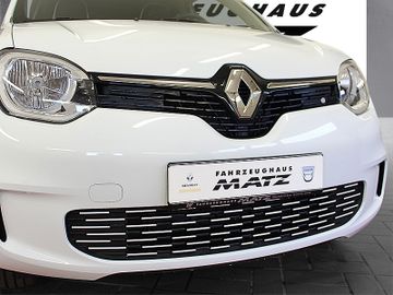 Fahrzeugabbildung Renault Twingo E-Tech Urban Night *Jetzt bestellen*
