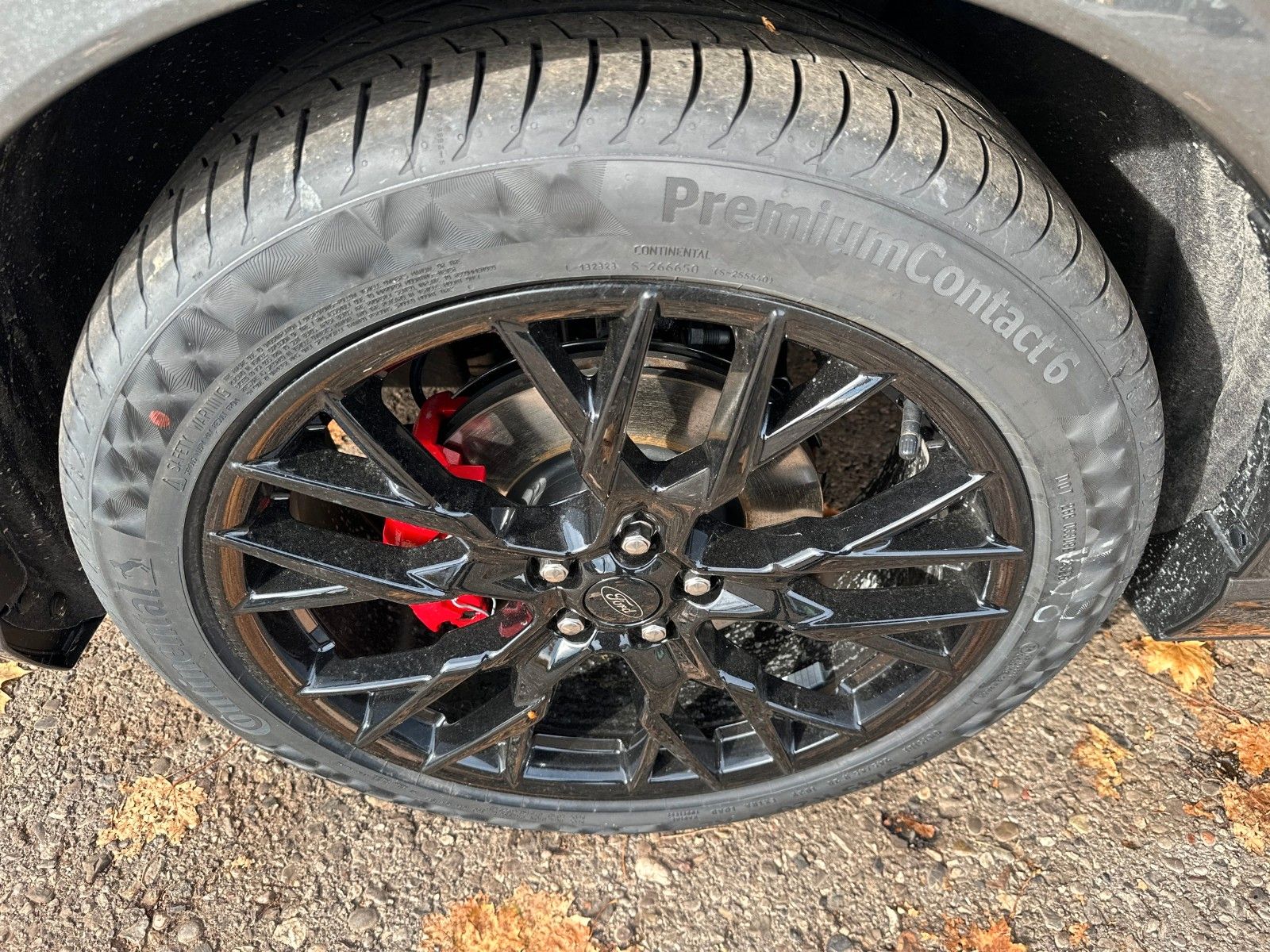 Fahrzeugabbildung Ford Kuga ST-Line X, WINTER-PAKET, LED-SCHEINWERFER