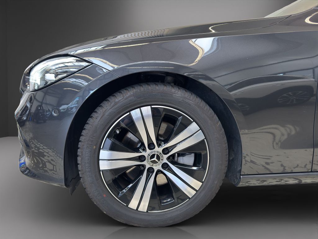 MERCEDES-BENZ C-Class 2023