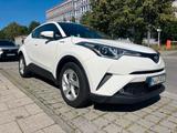 Toyota C-HR 1.8-l-VVTi Hybrid Team Deutschland - Toyota C-HR Gebrauchtwagen in München