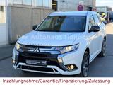 Mitsubishi Outlander PHEV Basis 4WD / 12 Monate Garantie - Mitsubishi Outlander Basis mit Hybrid-Antrieb (Benzin/Elektro)