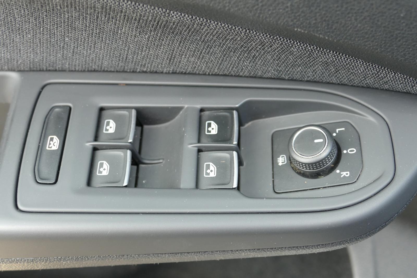Volkswagen Golf VIII Variant 2.0 TDI LED ACC Android Apple, миниатюра 18