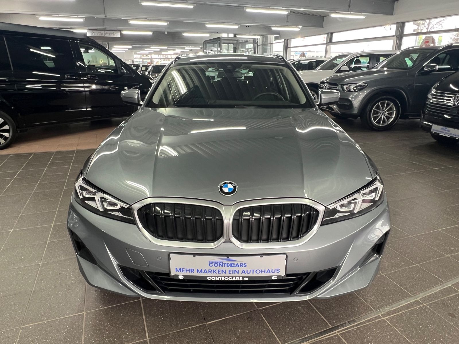BMW 318 d Touring Curved+Driving Assistant+1 Hand foto 4