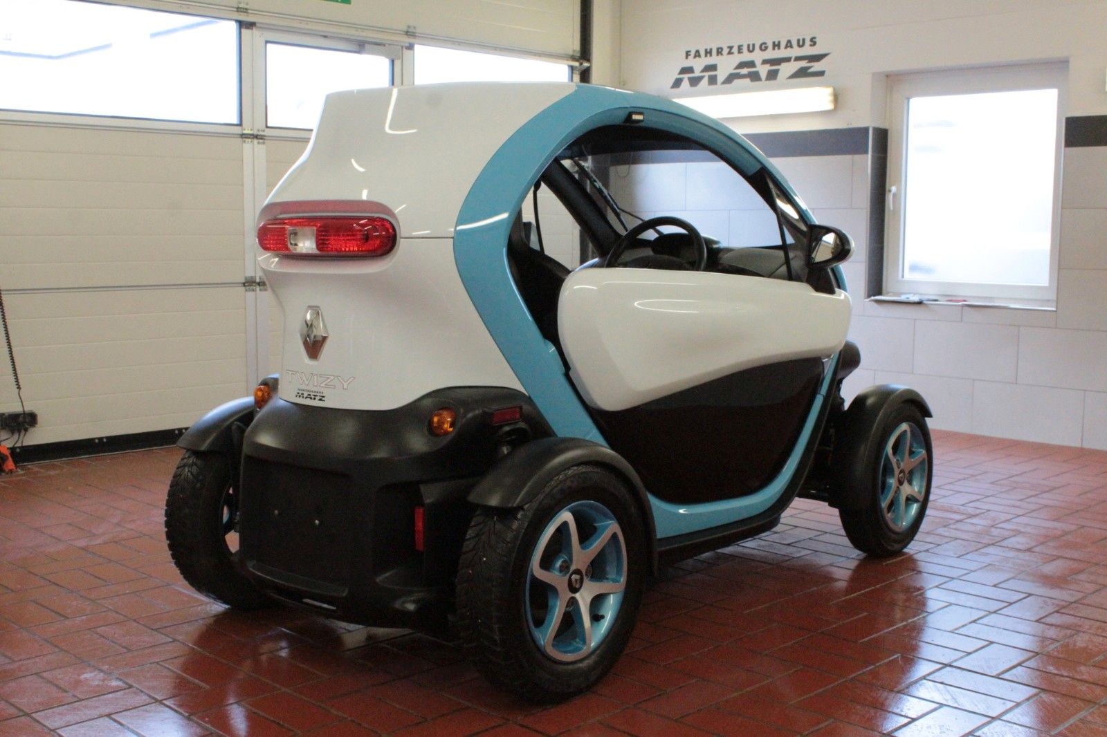 Fahrzeugabbildung Renault Twizy 80 Intens *inklusive Batterie *Keine Miete