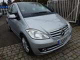 Mercedes-Benz A 160 ELEGANCE Autom-Klima-erst 52.000KM PTS-akt - Mercedes-Benz A 160 aus 2011