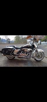 Harley-Davidson Road King Classic 100th