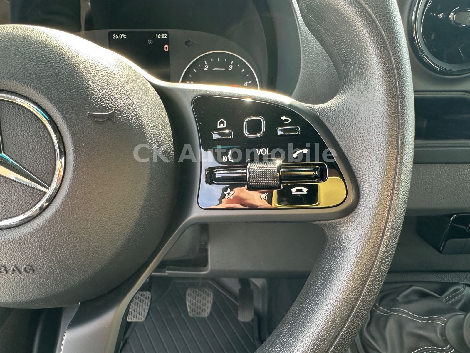 Fahrzeugabbildung Mercedes-Benz Sprinter III Kasten 317 CDI/Mixto/4 Sitze/Navi