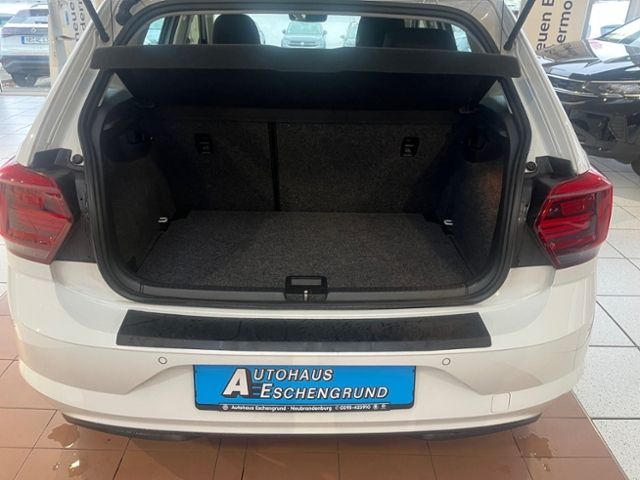 Fahrzeugabbildung Volkswagen Polo 1.0 TSI HIGHLINE NAV LED GJR