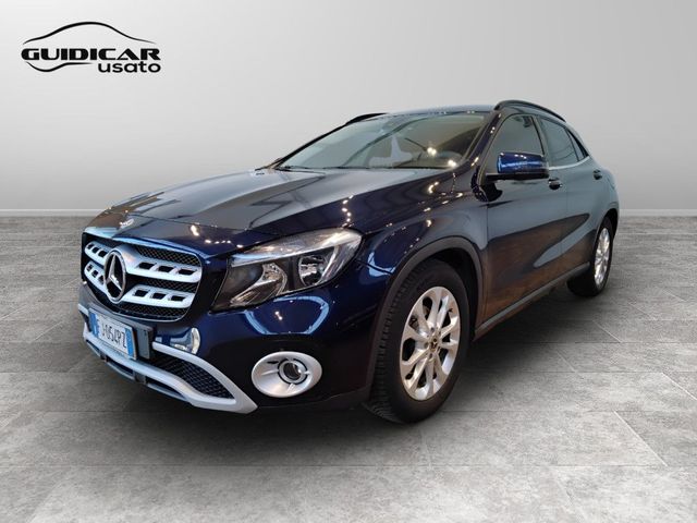 Mercedes-Benz GLA-X156 2017 - GLA 180 d Business