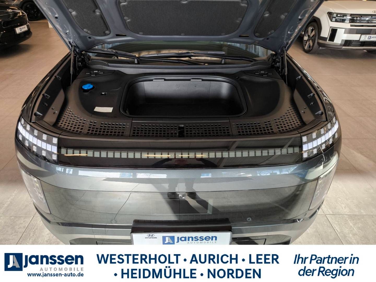 Fahrzeugabbildung Hyundai IONIQ 9 7-Sitzer/UNIQ/360°-Kamera/Massage Sitze/
