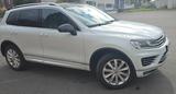 Volkswagen Touareg R-Line 3.0 V6 TDI SCR Tiptronic  - VW Touareg Gebrauchtwagen in Köln