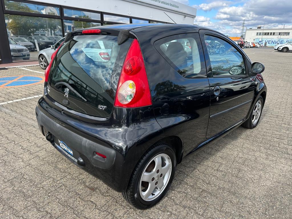 Peugeot 107