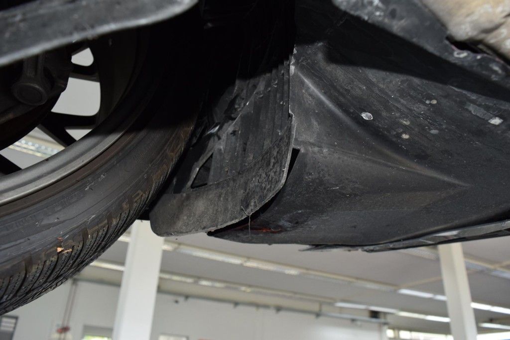 Porsche 992 Carrera Cabriolet unfallbeschädigt MatrixLed foto 25