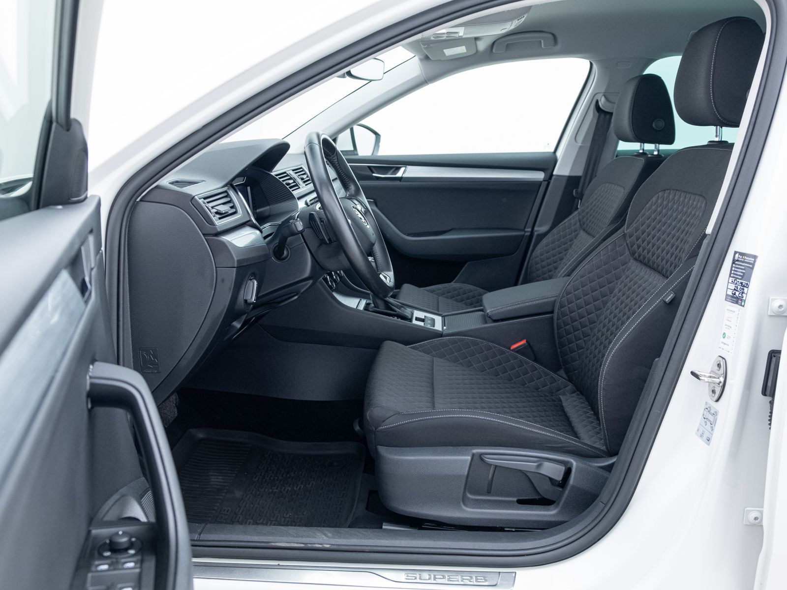 Skoda Superb - Bild 12
