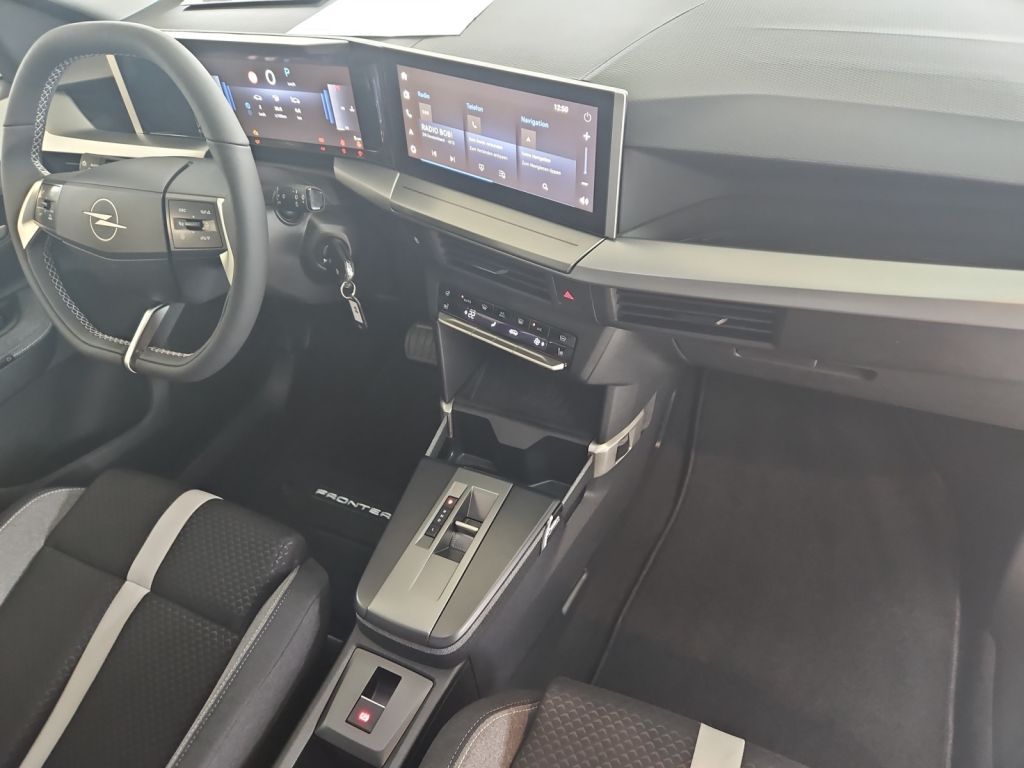 Fahrzeugabbildung Opel Frontera 1.2 DI Hybrid 48V GS 7 Sitze LED Schein