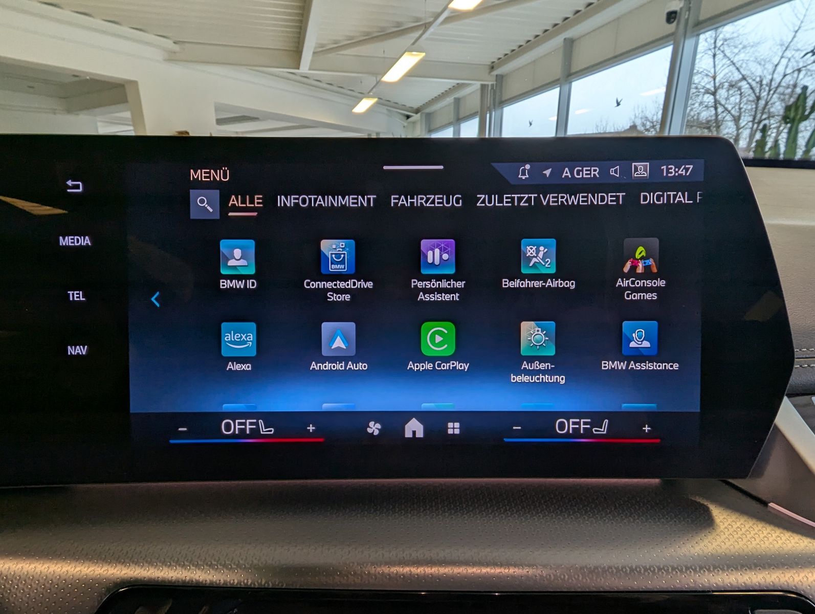 BMW X1 18 d M-Sport Pano Premium-Travel-Paket AHK - Image 24