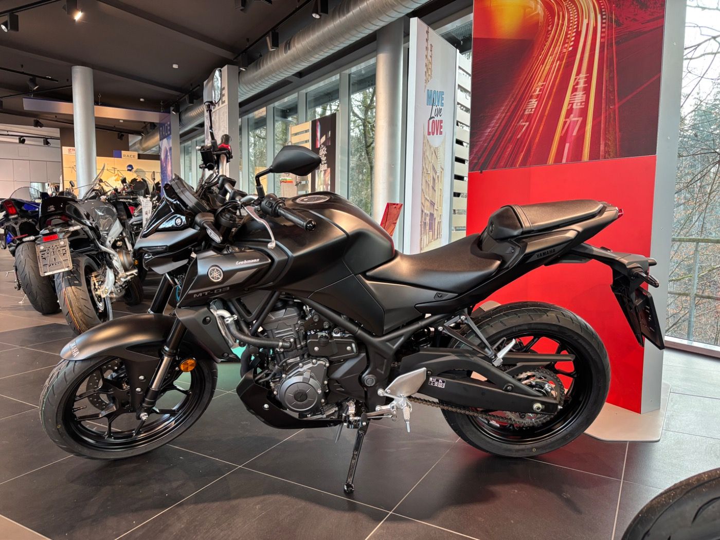 Fahrzeugabbildung Yamaha MT 03 Modell 2025