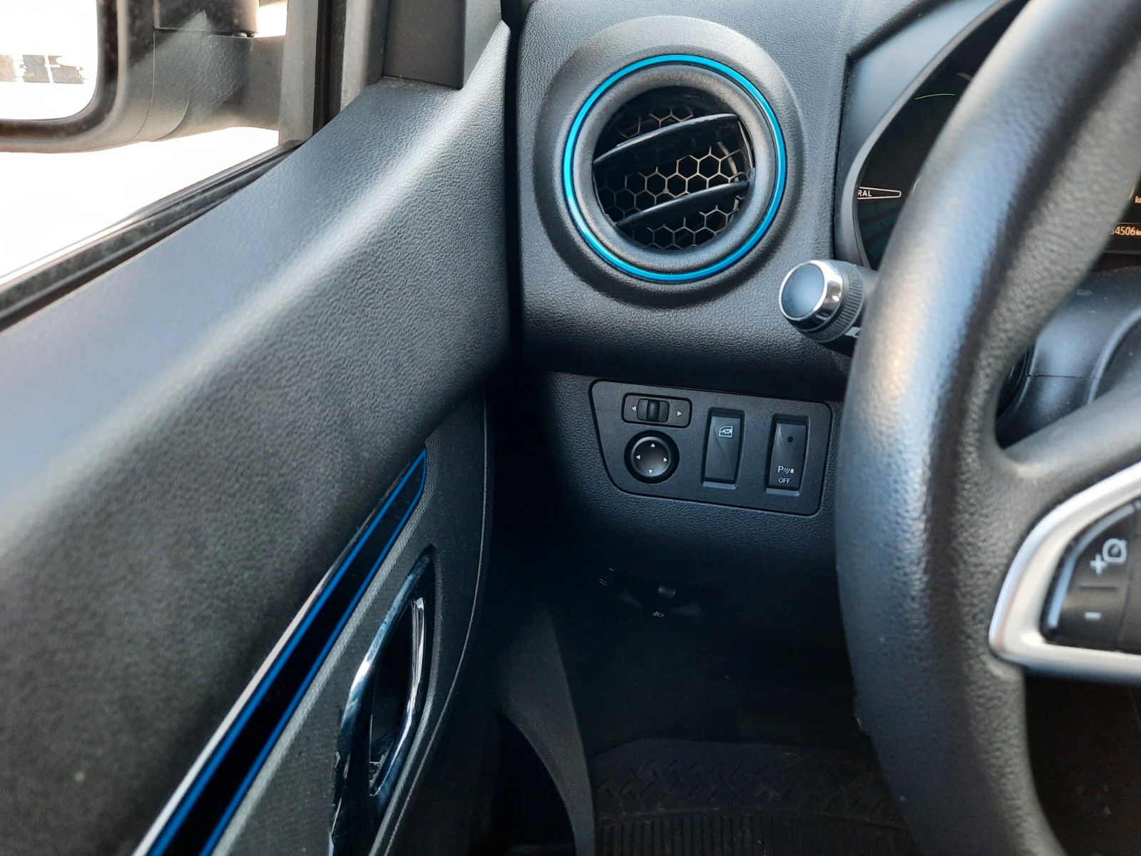 Dacia Spring - Bild 14