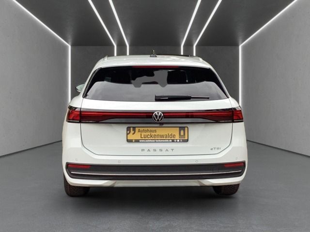 Volkswagen Passat Variant - Bild 7
