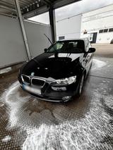 BMW 320i Cabrio - BMW 320 aus 2010: 320i