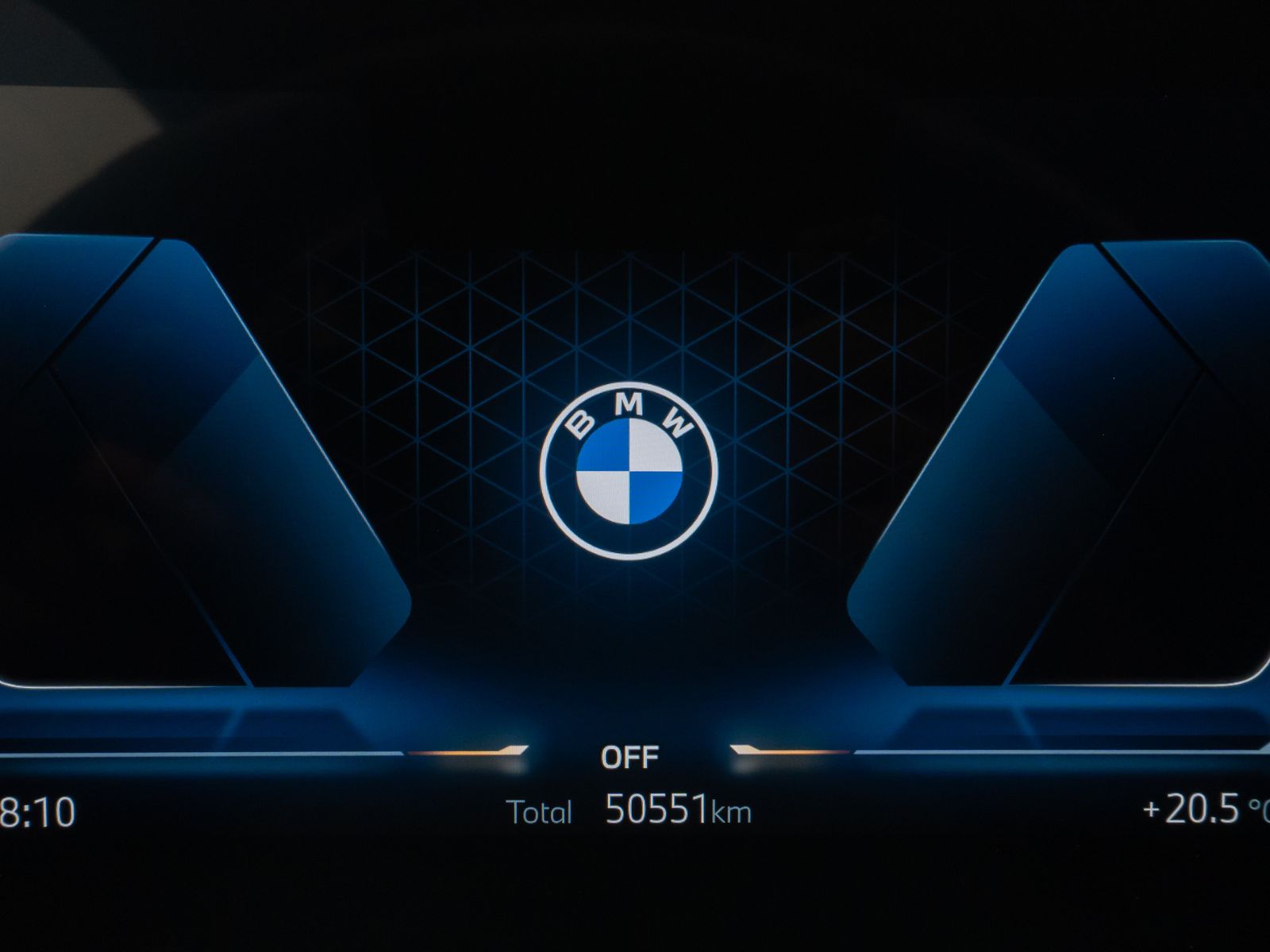 Fahrzeugabbildung BMW X1 sD20i Kamera DAB Lenkrhzg Komfort Sport AHK