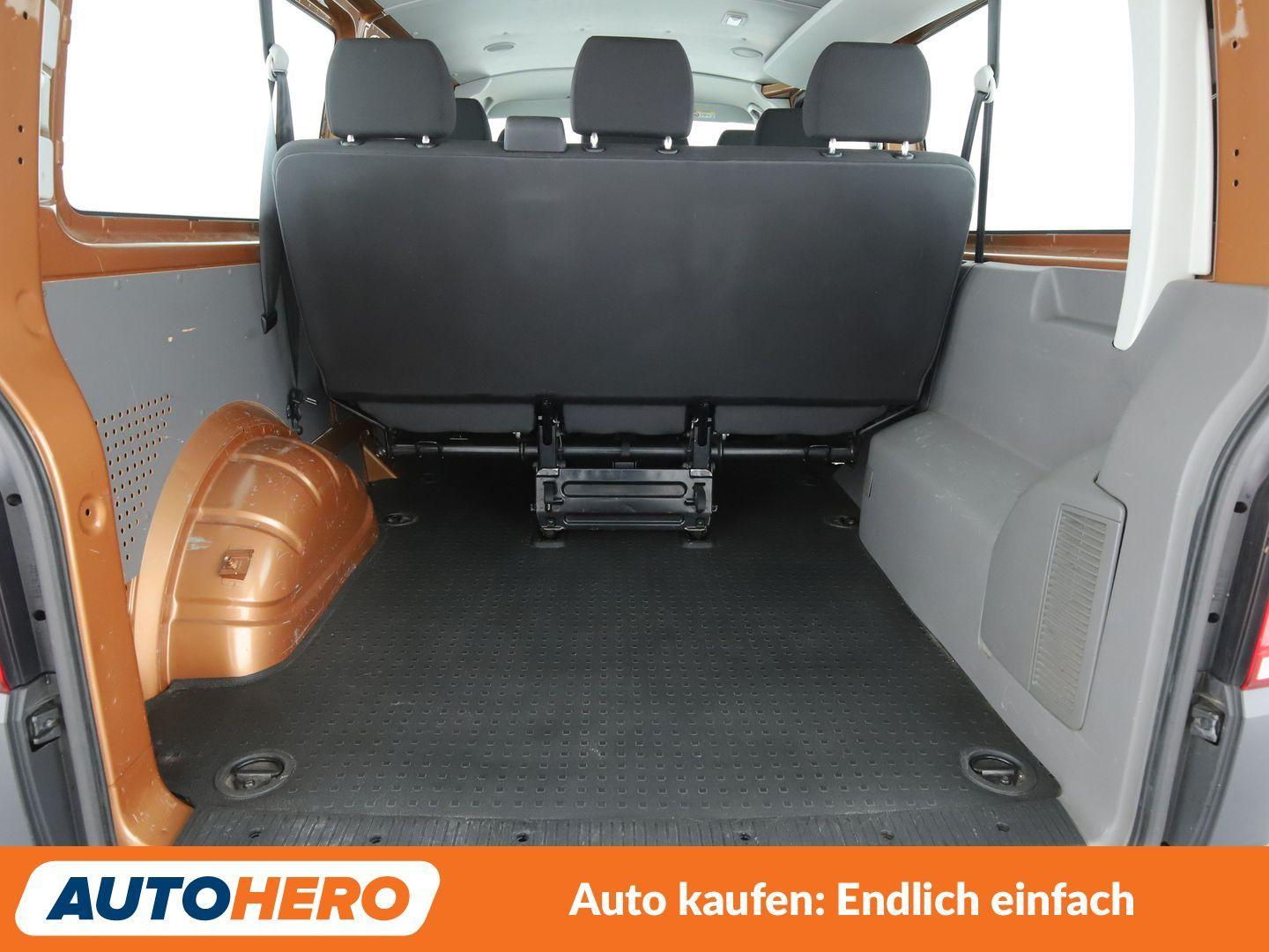 Volkswagen T6 Kombi 2.0 TDI lang FWD Aut.*NAV*PDC*SHZ*AHK*, миниатюра 16