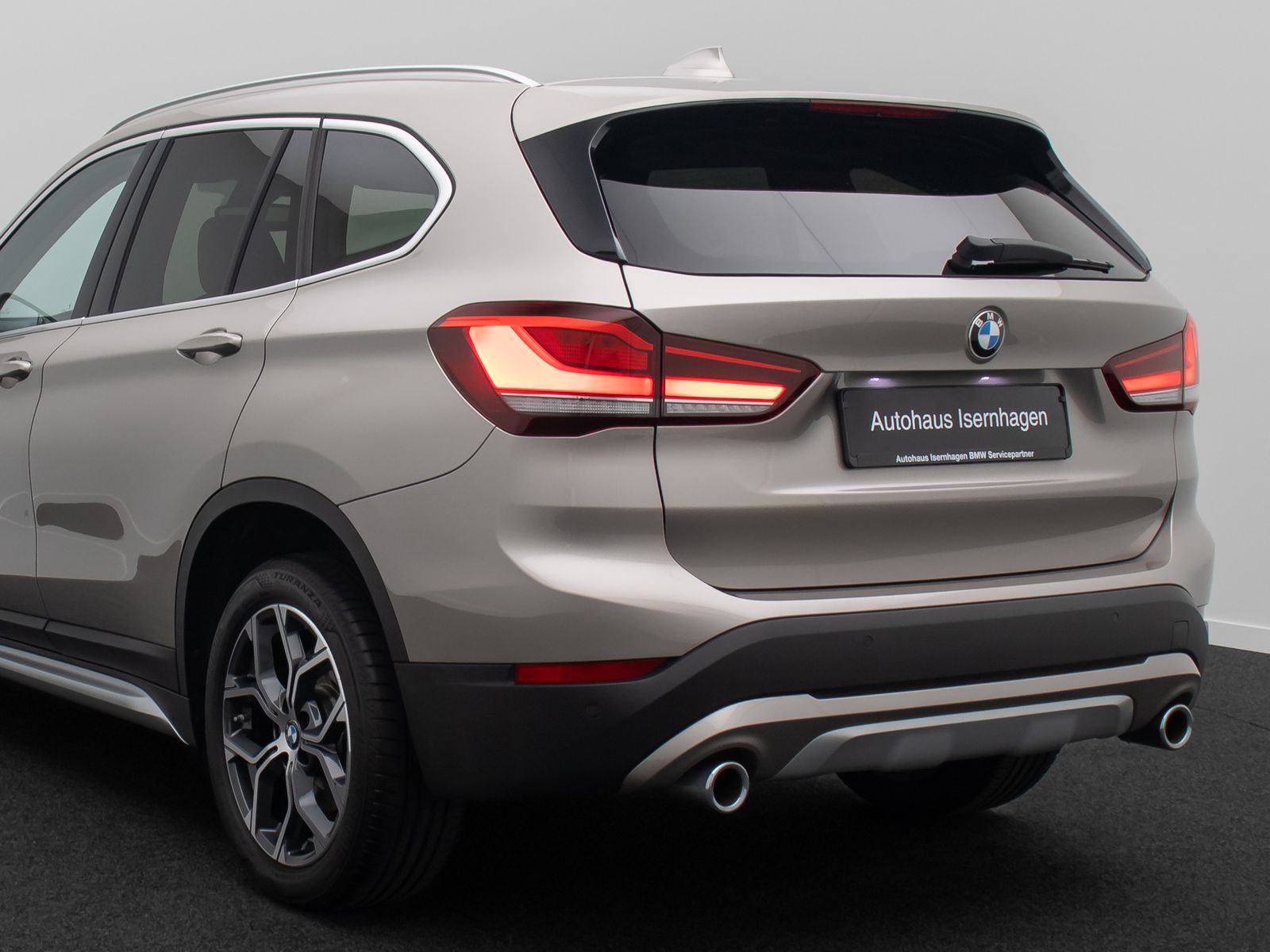 Fahrzeugabbildung BMW X1 sD20i xLine DAB LED M Sportlenkr Leder 18Zoll