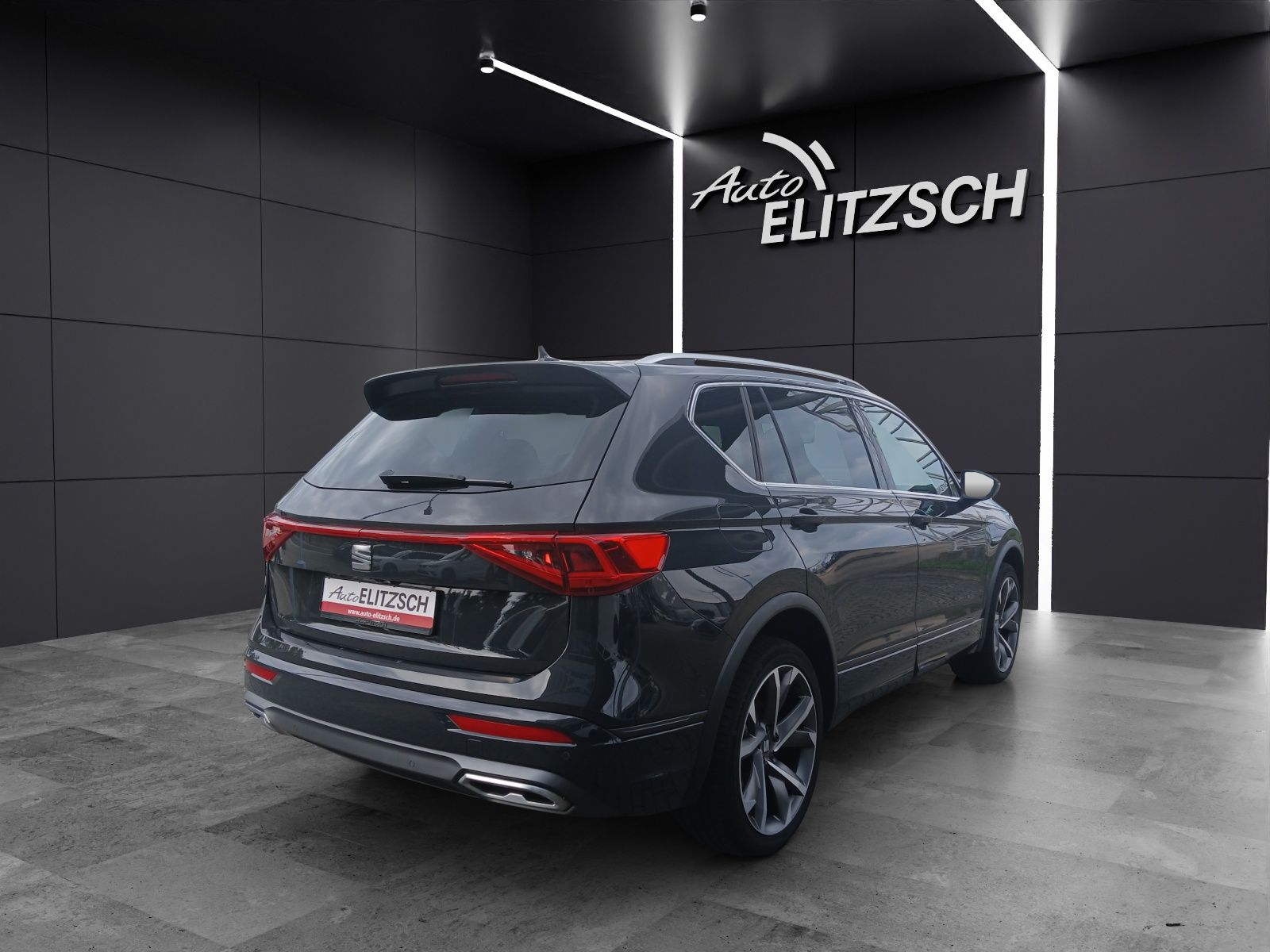 Fahrzeugabbildung SEAT Tarraco TDI FR-Line DSG 4Drive STH LED Navi AID