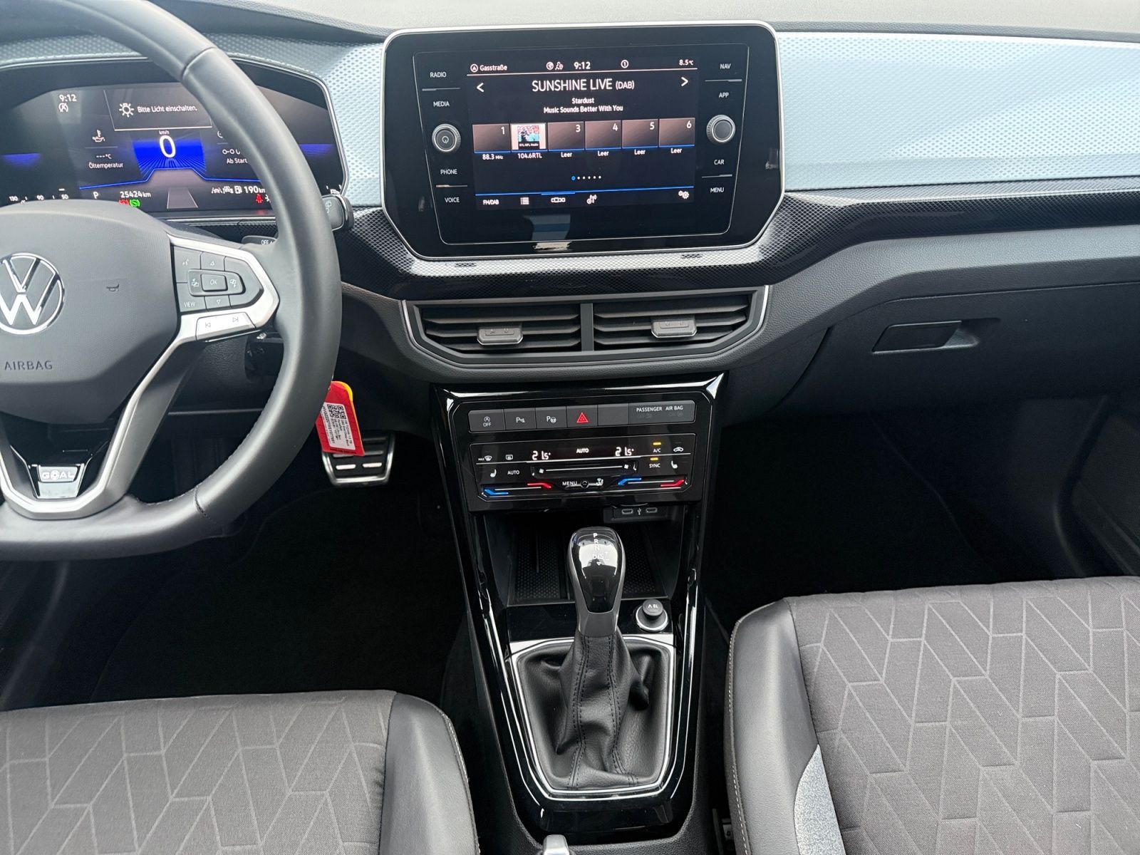 Volkswagen T-Cross - Bild 12