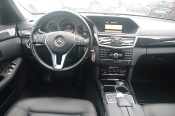 Mercedes E 220 - 7