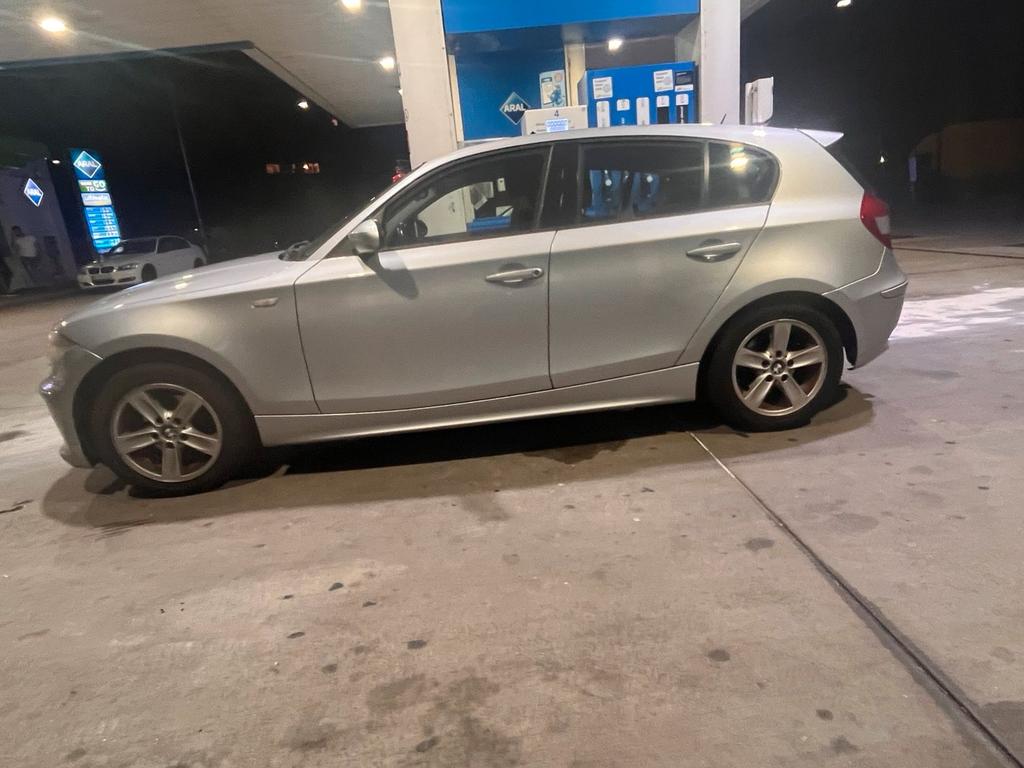 BMW 118