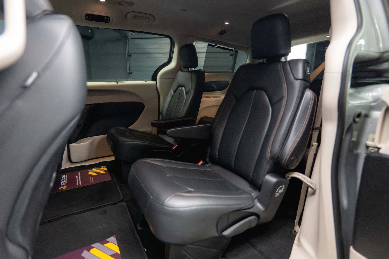 Fahrzeugabbildung Chrysler Pacifica 3.6 V6 Touring L *7 Sitze*LED*Kamera*