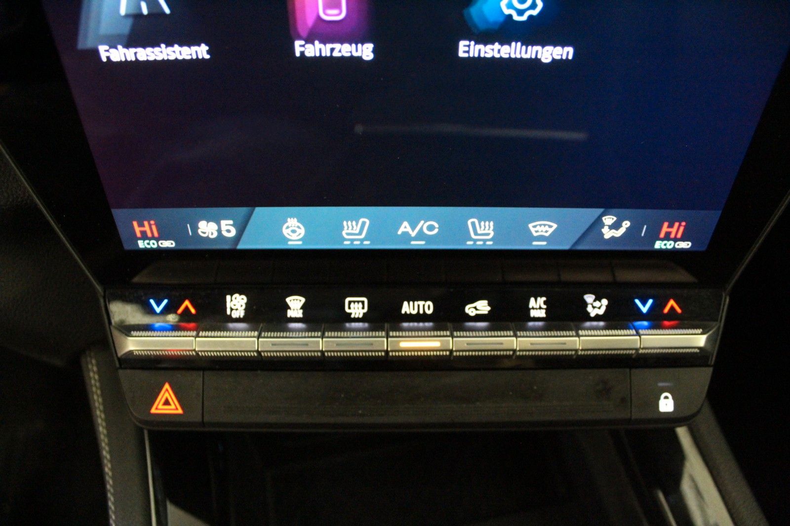 Fahrzeugabbildung Renault Espace Full Hybrid 200 Techno 7 Sitzer