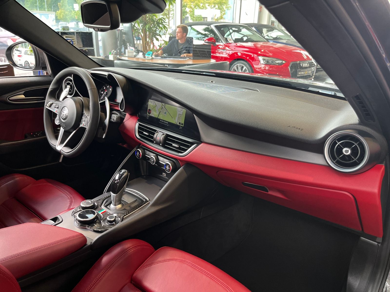 Fahrzeugabbildung Alfa Romeo Giulia Super H/K LEDER XEN NAV ACC RFK ALU