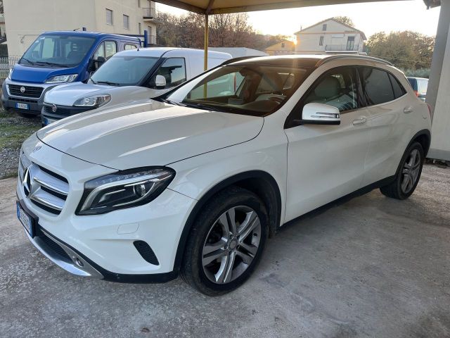 Mercedes-Benz Mercedes-benz GLA 200 CDI Premium