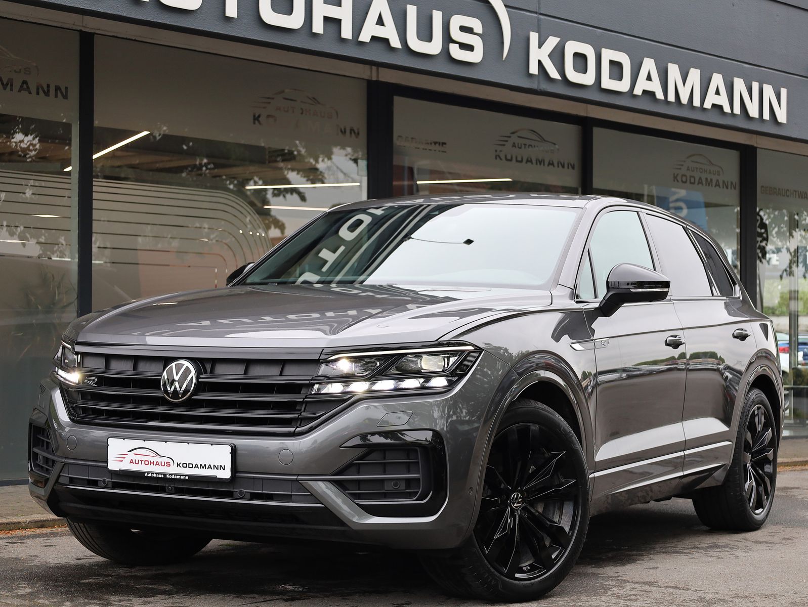 VW Touareg R-Line 4Motion*Memory*Sitzbelüf*Luft*AHK
