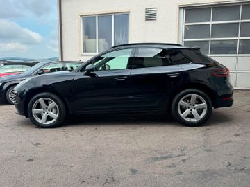 Porsche Macan - 10