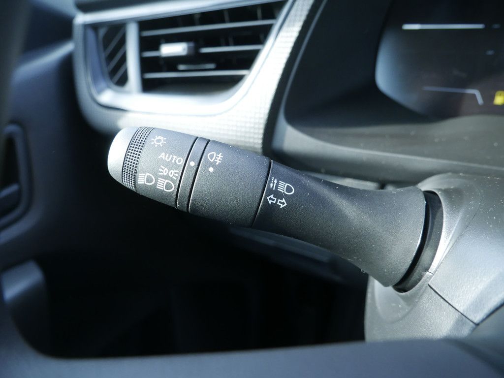 Fahrzeugabbildung Renault Kangoo Rapid Advance L2 Blue dCi 95 EDC PDC AHK