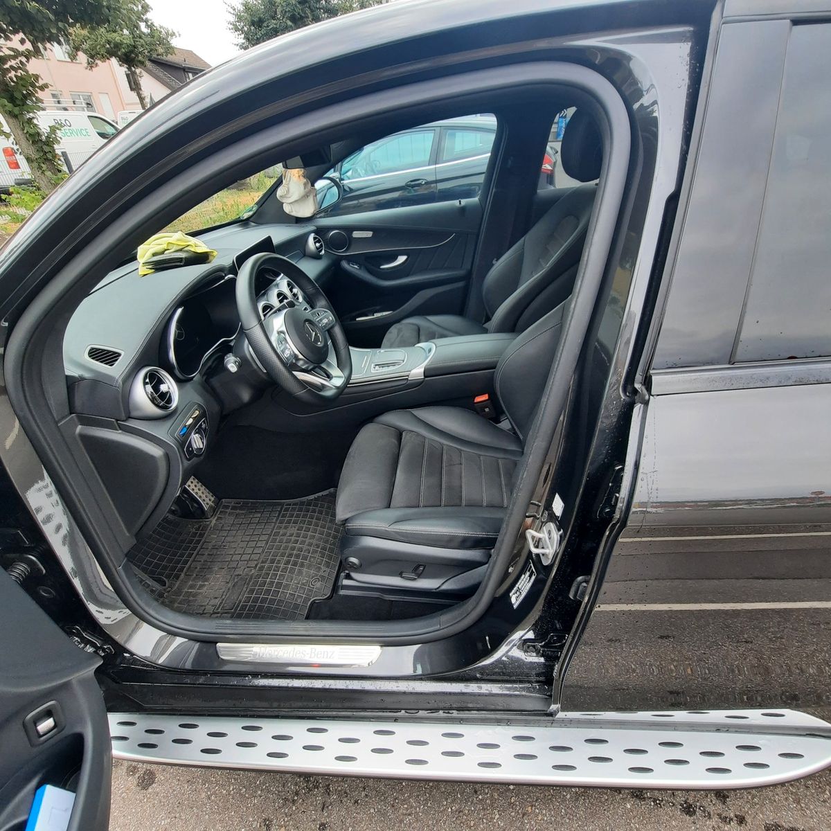 MERCEDES-BENZ GLC 200 4MATIC Autom. -AMG