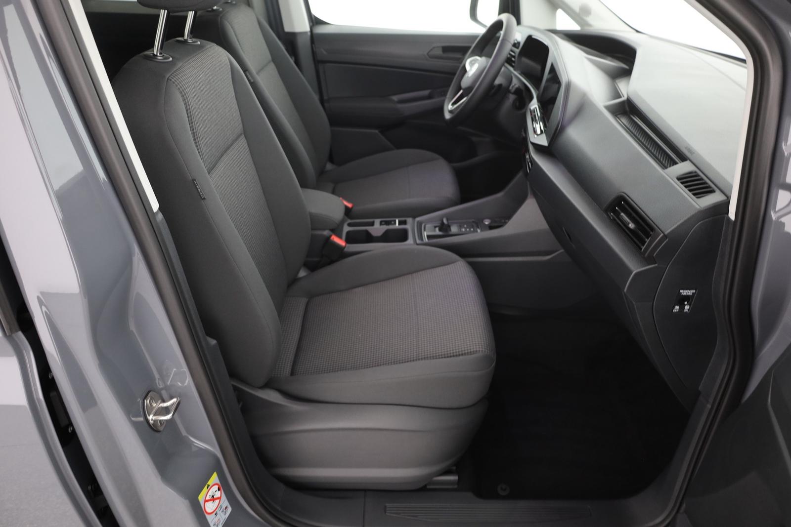 Volkswagen Caddy 1.5 TSI DSG LED ACC Kamera AHK