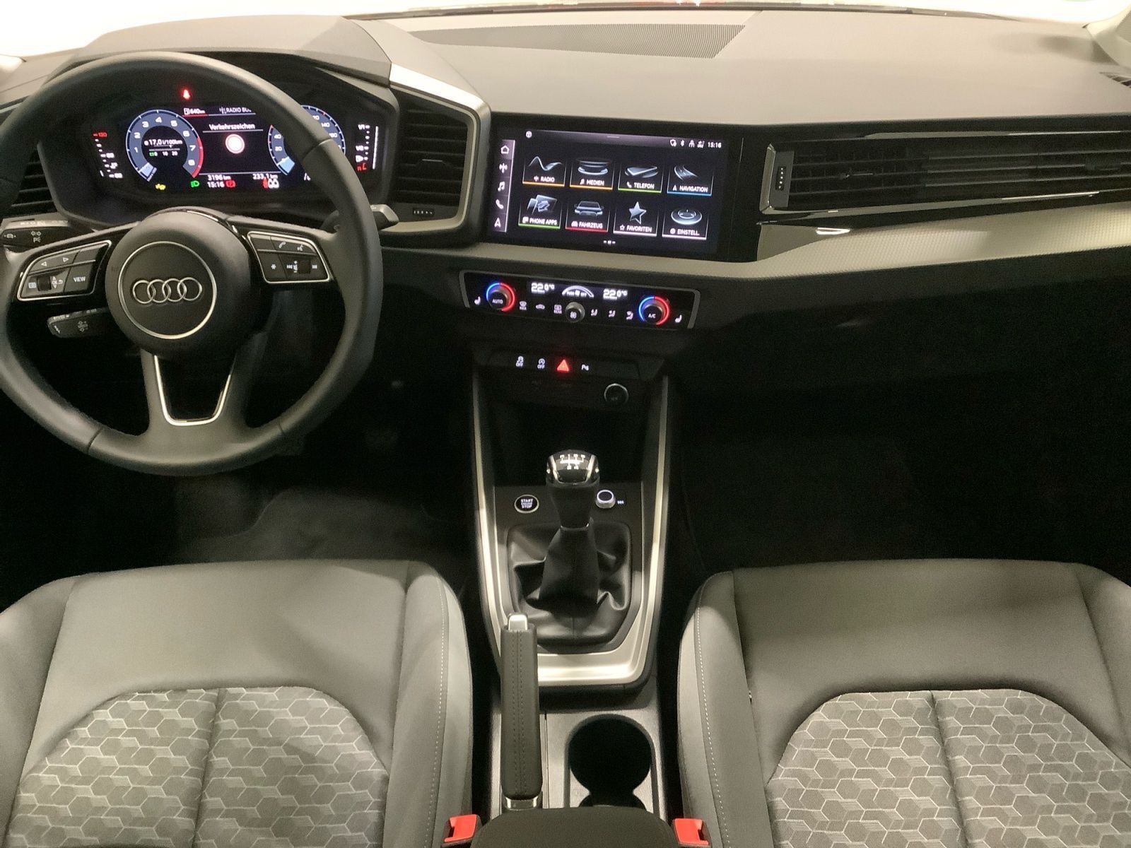 A1 Sportback advanced 25 TFSI,Navi Plus,PDC Plus