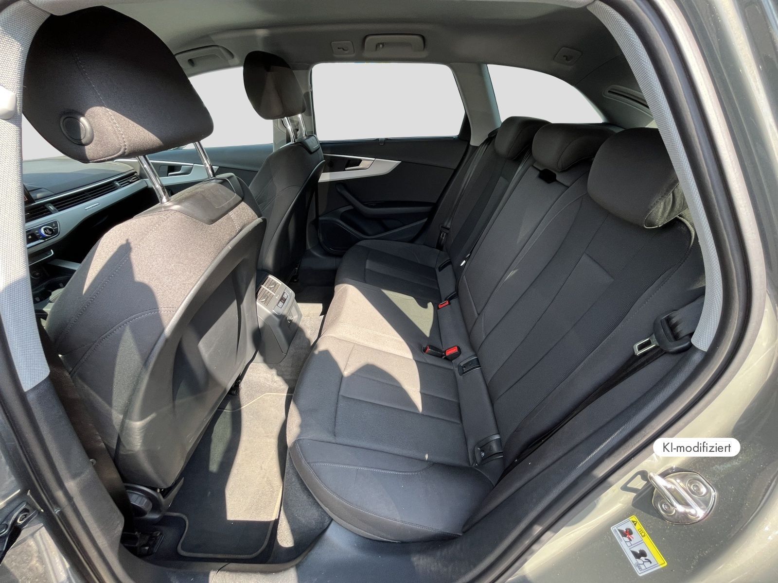 Audi A4 - Bild 15