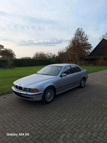 BMW Bmw e39 535i V8 Rentnerfahrzeug Top Aussta...