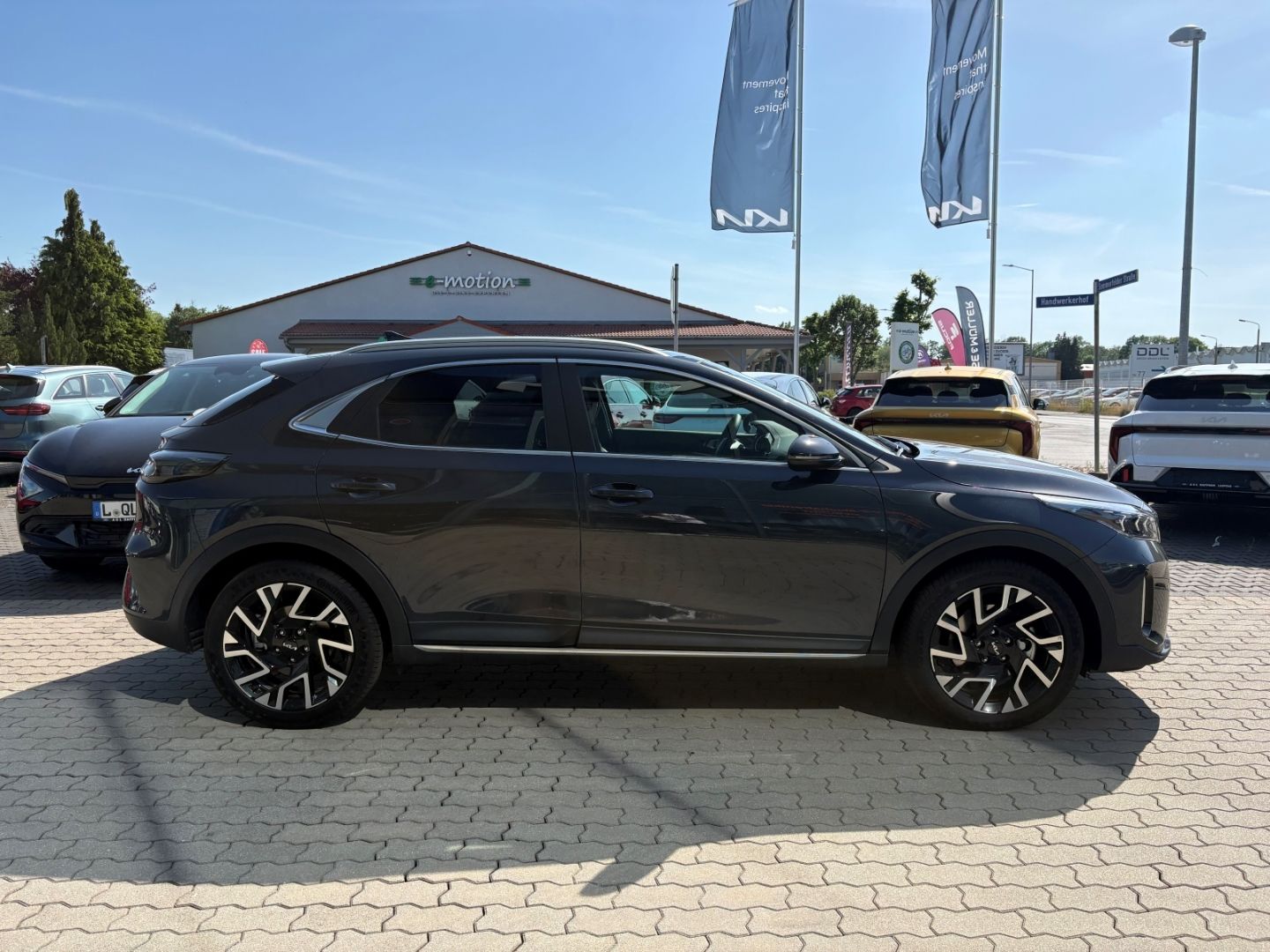 Fahrzeugabbildung Kia XCeed Nightline Edition Navi Digitales Cockpit L
