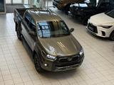 Toyota DOUBLE CAB INVINCIBLE-MILD HYB.-LEDER-47.490,- - Toyota Hilux Gebrauchtwagen in München
