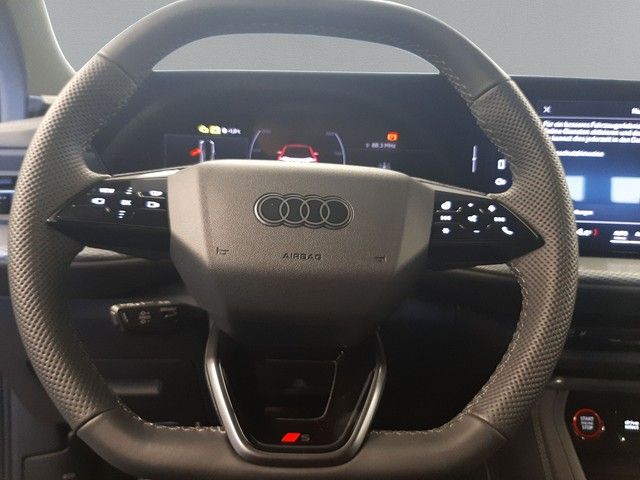Fahrzeugabbildung Audi Q5 S line edition one TDI quattro HeadUp Matrix