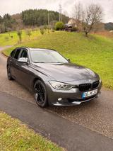 BMW 330d xDrive Touring Automatic -