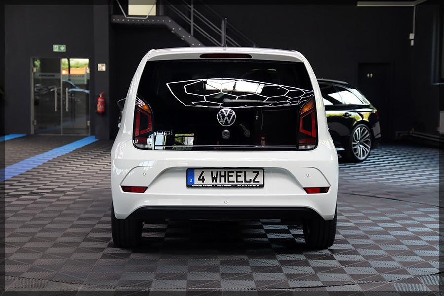 Volkswagen up! Active SITZHZG / CAM / PDC